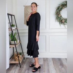 Nuggles black, midi, ruffle, layering dress Size Large